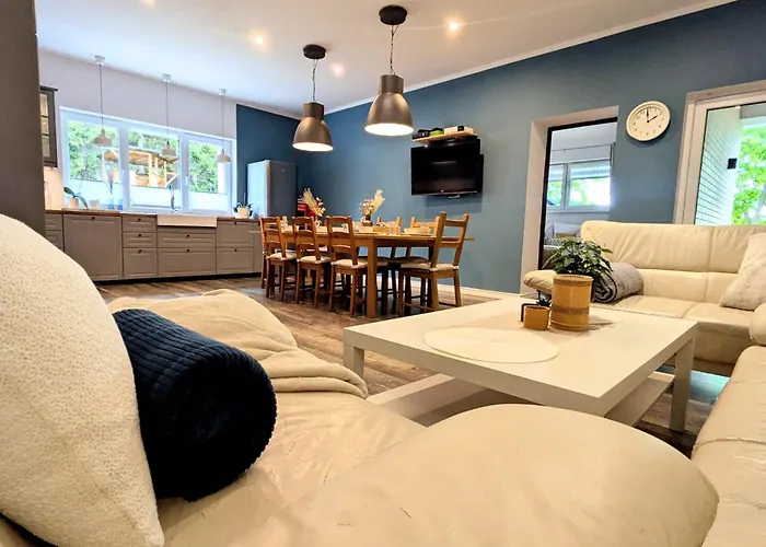 Sb With Sauna Homestay *