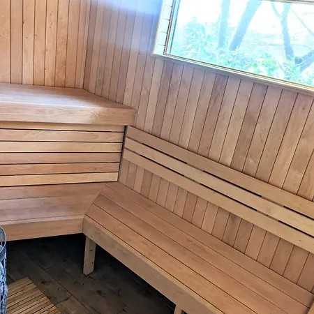 Sb With Sauna *