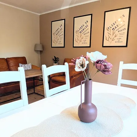 Sb With Sauna Homestay szállás *